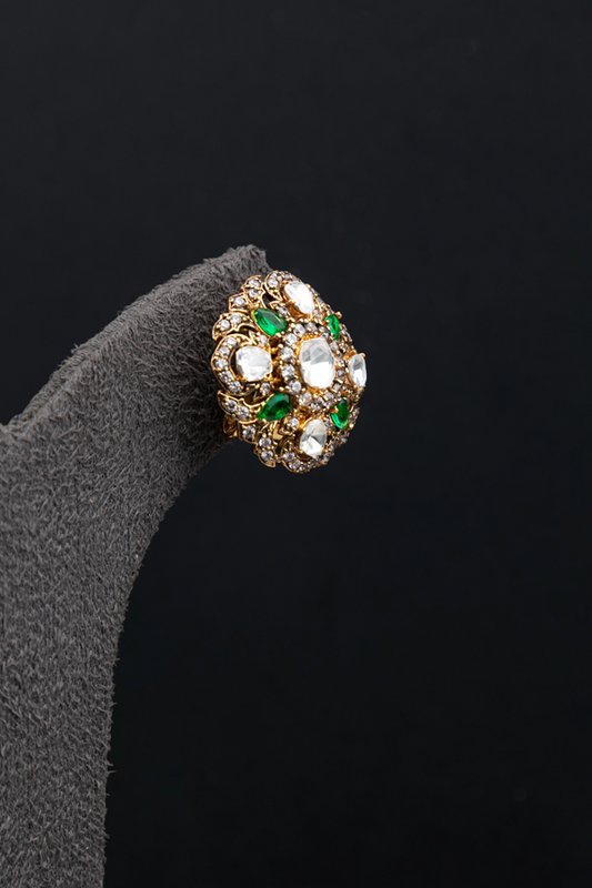 EAR STUDS / INDO WESTERN