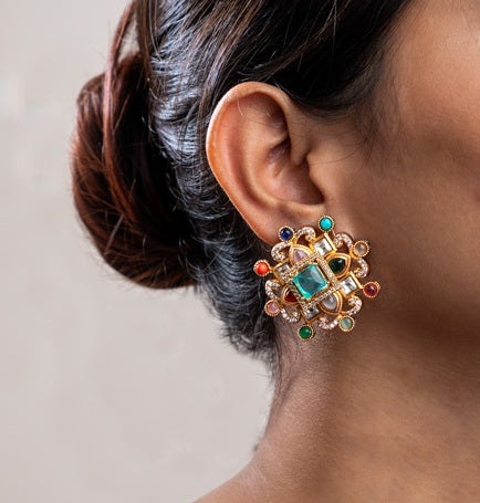EAR STUDS / INDO WESTERN