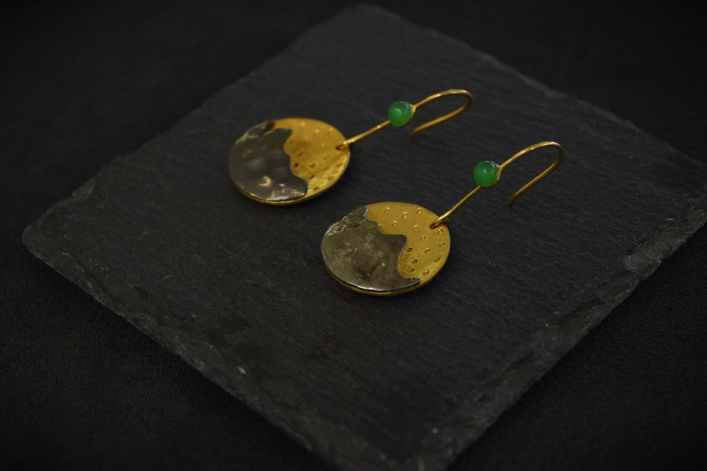 EAR STUDS / INDO WESTERN