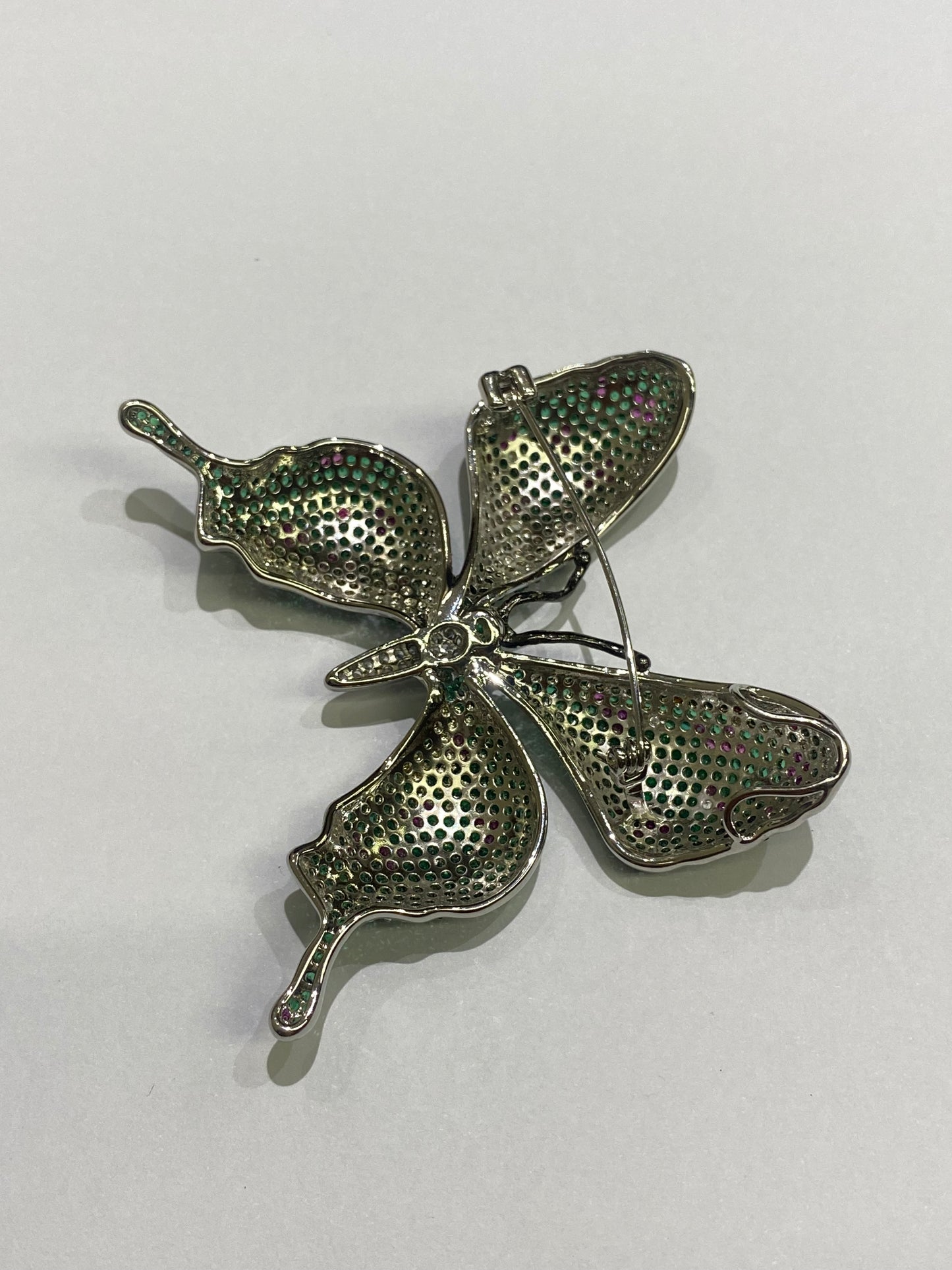 Broach CZ