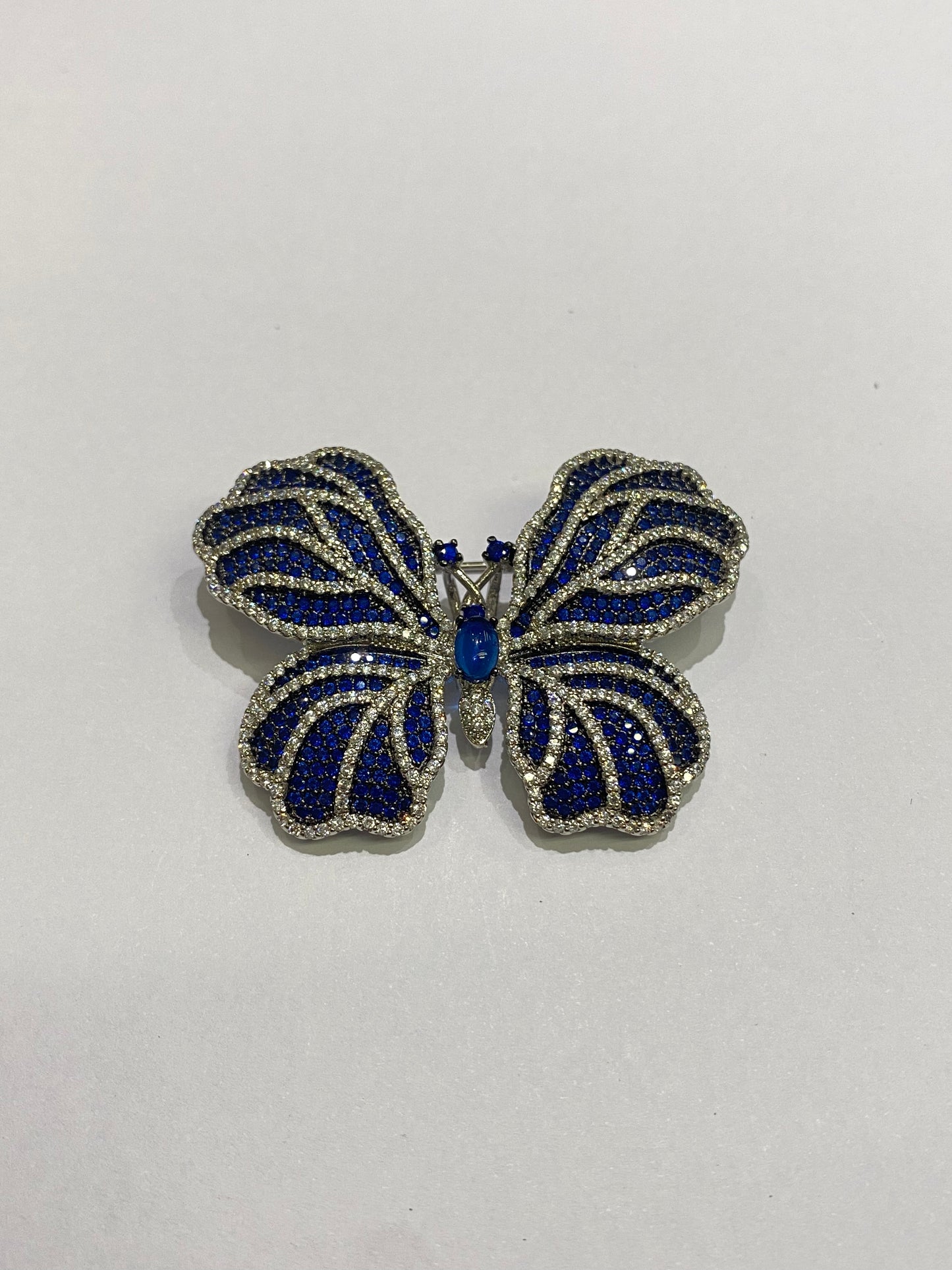Broach CZ