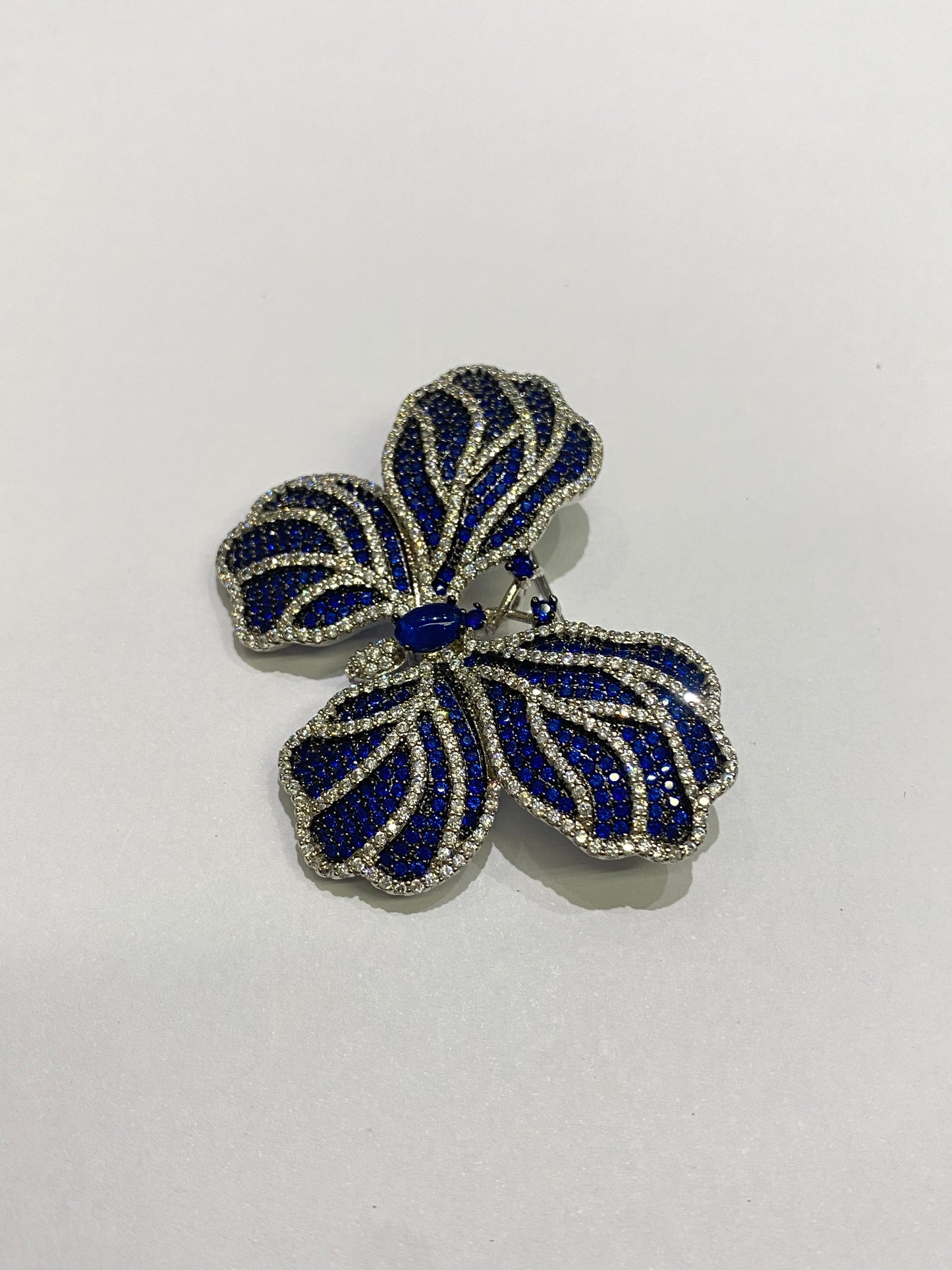 Broach CZ