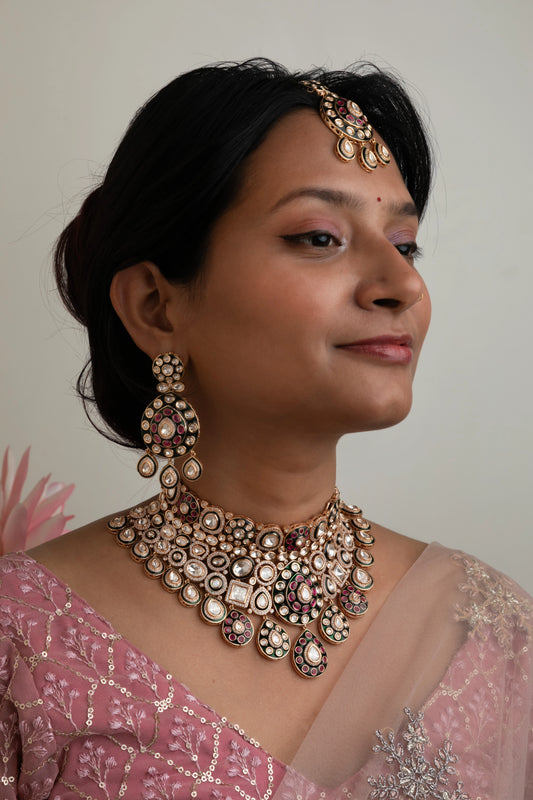 Kundan Choker Necklace with Gold & Green Stones Bridal Jewellery Adjustable Thread