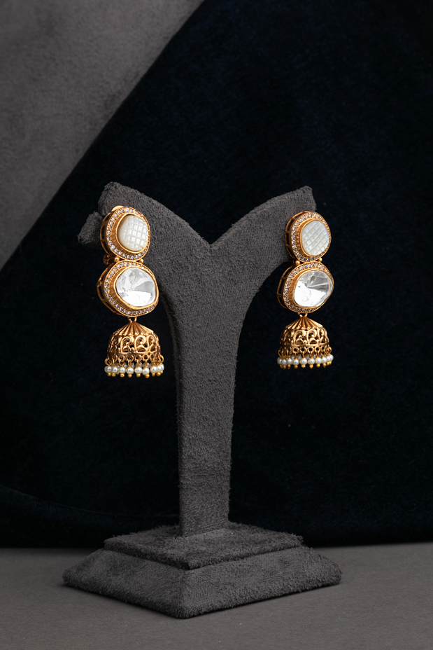 Lion-Shaped Kundan Choker Necklace with Pearl Detailing  Matt Gold Polish  Adjustable Chain