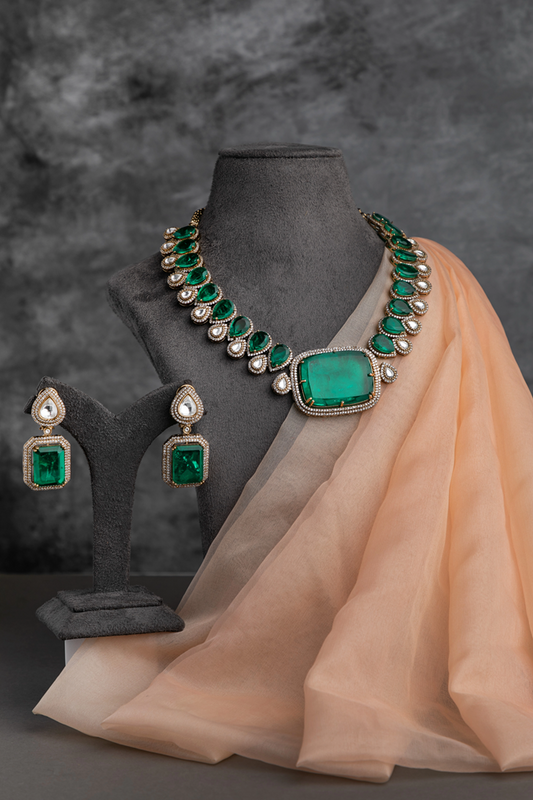 Indo-Western Kundan Necklace with Green Stone Victorian Gold Polish 18-Inch Adjustable Chain