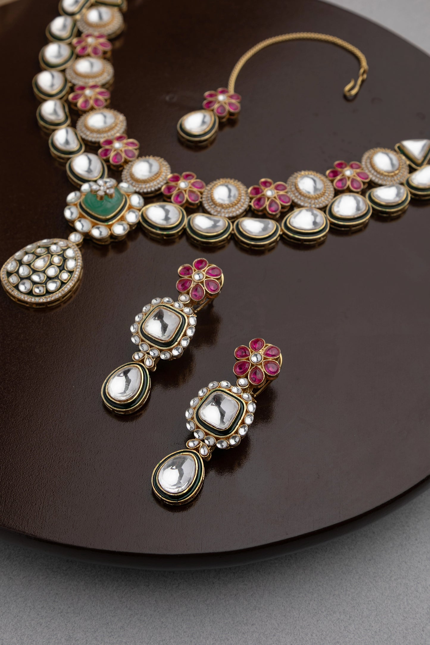 KUNDAN WITH FLOWER PINK AND GOLD STONE IN GREEN ENAMEL GOLD POLISH NECKLACE FOR BRIDAL
