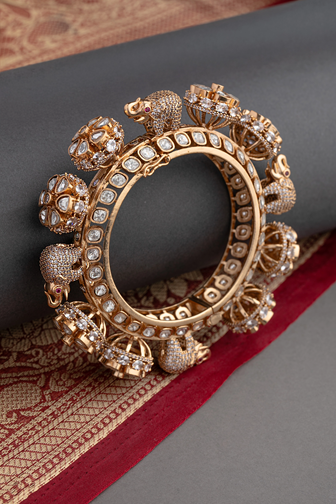 Contemporary Kundan Single Kada with Gold Stone  Matt Gold Finish  Openable  Size 2.2
