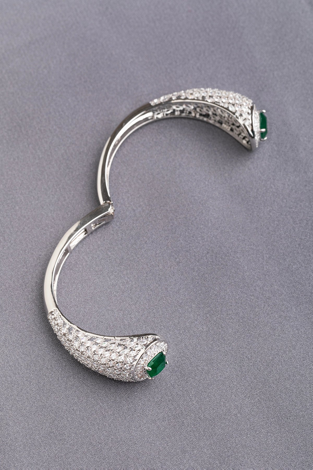 Cubic Zirconia Bracelet with Green Stone Openable Design White Rhodium Polish Elegant Jewellery