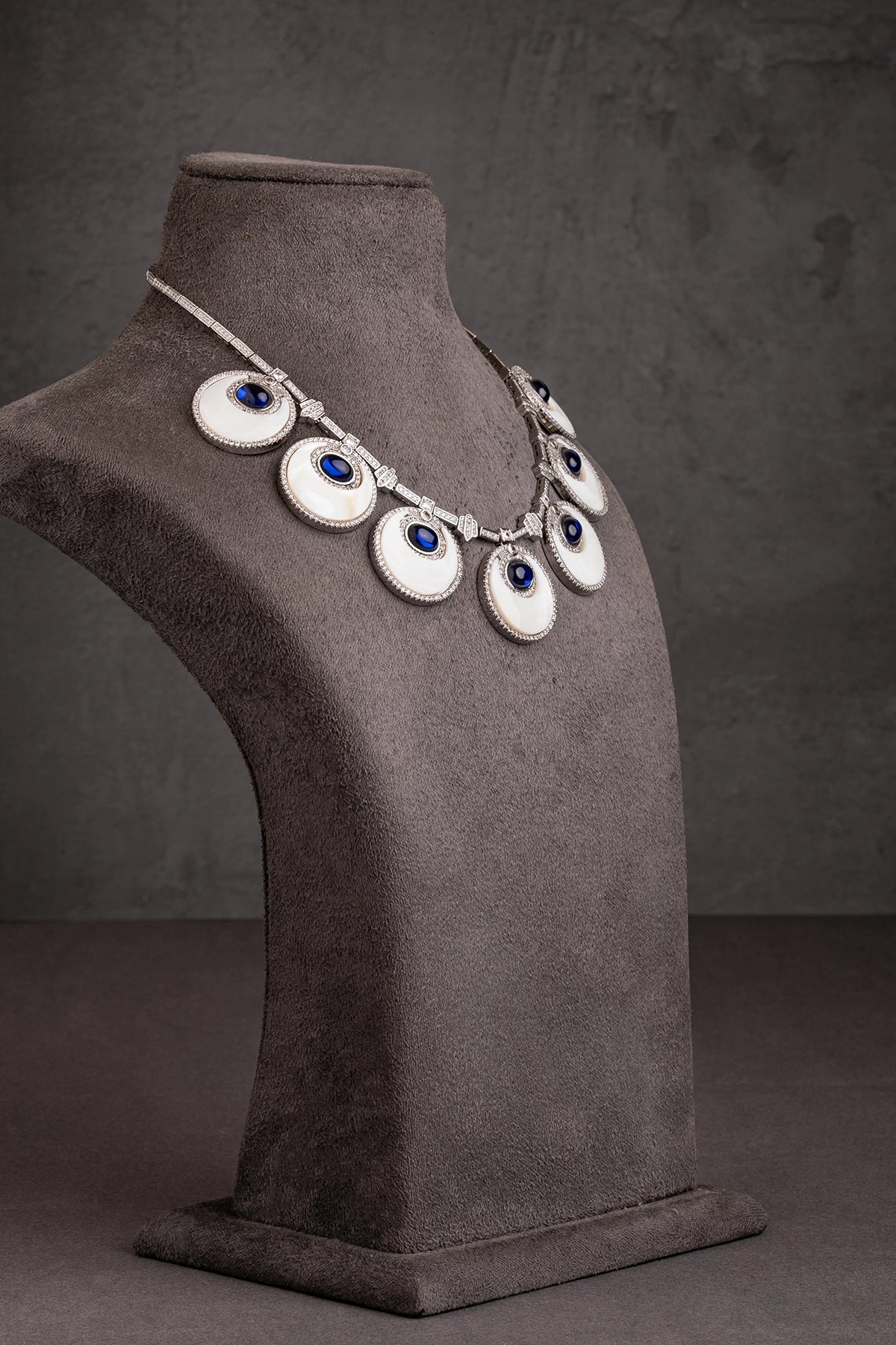 Western Cubic Zirconia Necklace in Mother of Pearls  White Rhodium Polish  16-Inch Elegant Jewellery