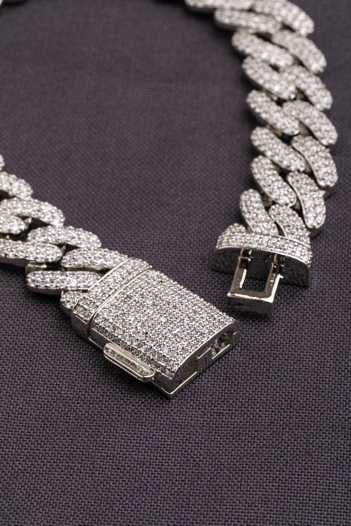 Cubic Chain Bracelet in White Rhodium Polish  8-Inch Elegant Jewellery
