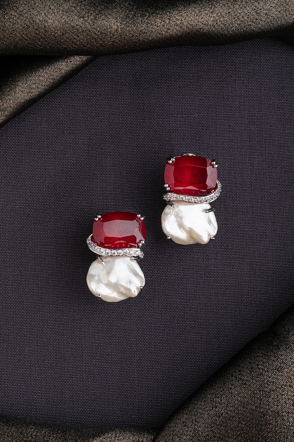 EAR STUDS / INDO WESTERN / CUBIC ZIRCONIA