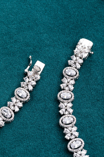 Western Style Diamond Finish Necklace  White Rhodium Polish  17-Inch Clasp Locking  Elegant Jewellery