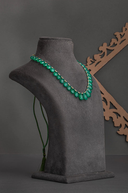 Elegant Drop-Shaped Green Onyx Necklace 16-Inch Adjustable Jewellery Handcrafted Gemstone Necklace