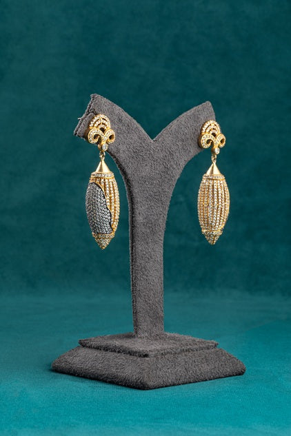 CUBIC ZIRCONIA EARRINGS