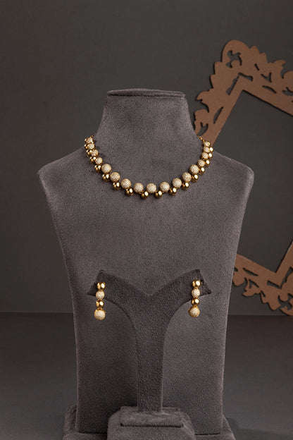 Temple Necklace with Golden Stone  Temple Gold Polish  18-Inch Adjustable Links  Traditional Jewellery