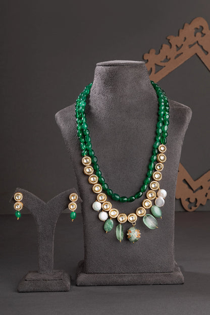 Long Necklace in Green Agate with Kundan Pieces  Gold Polish  24-Inch Adjustable Traditional Jewellery