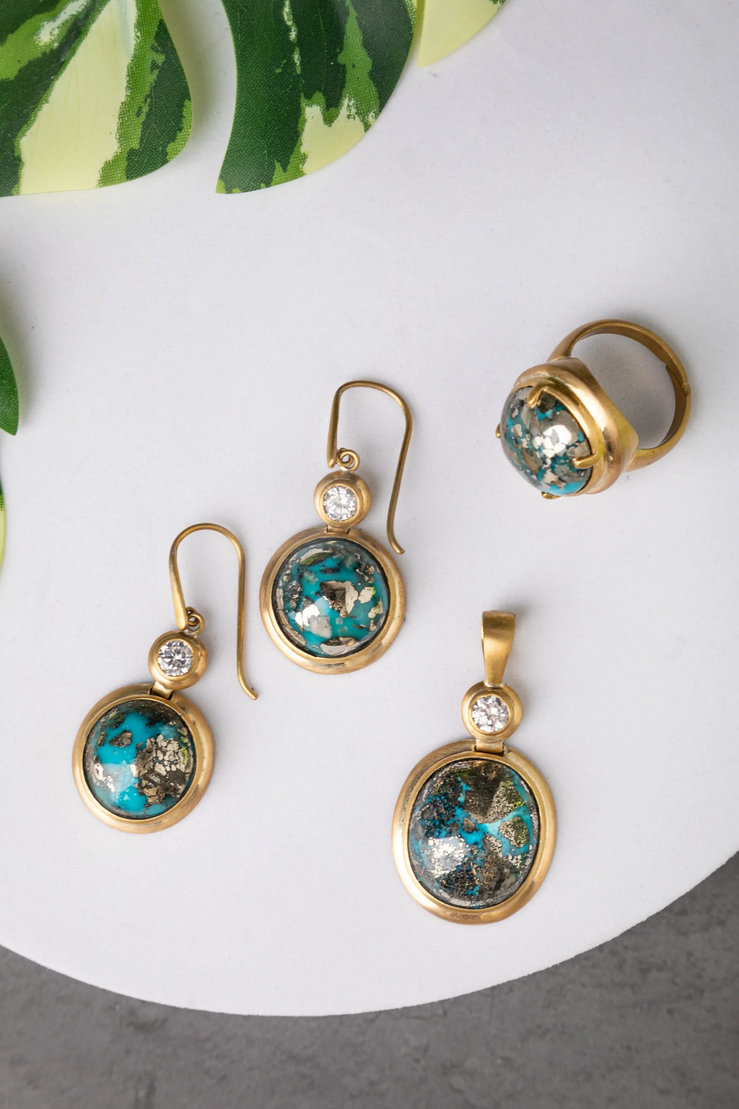 Brass Necklace with Turquoise Stone  Gold Polish Finish  Adjustable  3 Inches