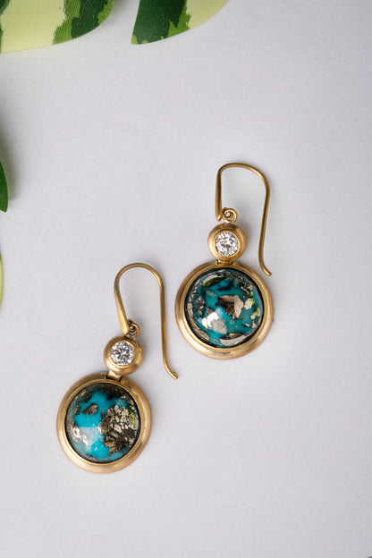 Brass Necklace with Turquoise Stone  Gold Polish Finish  Adjustable  3 Inches