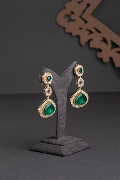 Elegant Cubic Zircon Jewellery Necklace with Highlighting Green Stone  Gold Polish  24-Inch Adjustable Necklace