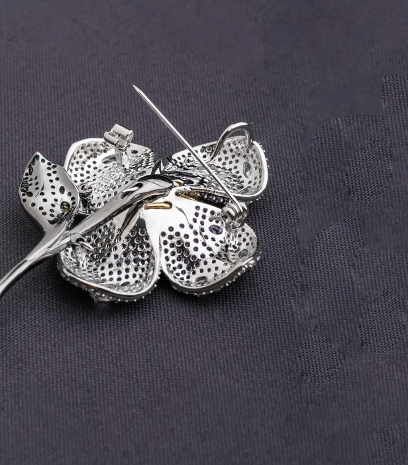 CUBIC ZIRCONIA BROACH - Image 2