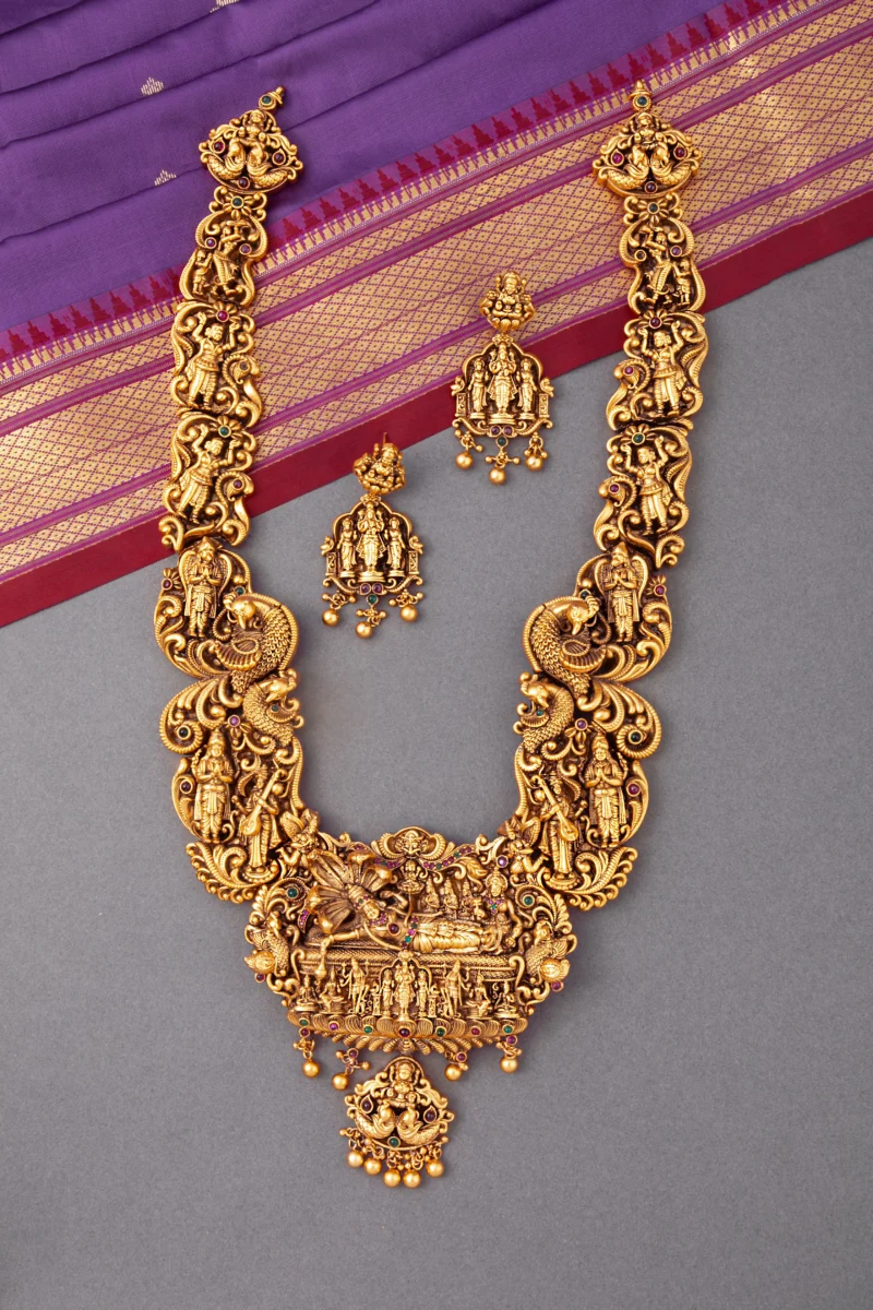 TEMPLE NECKLACE